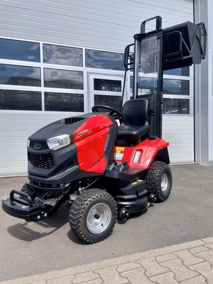 Herkules Rasentraktor HT 102-24 XD 4WD NEO – Hochentleerung, 4WD & 102 cm Mähwerk