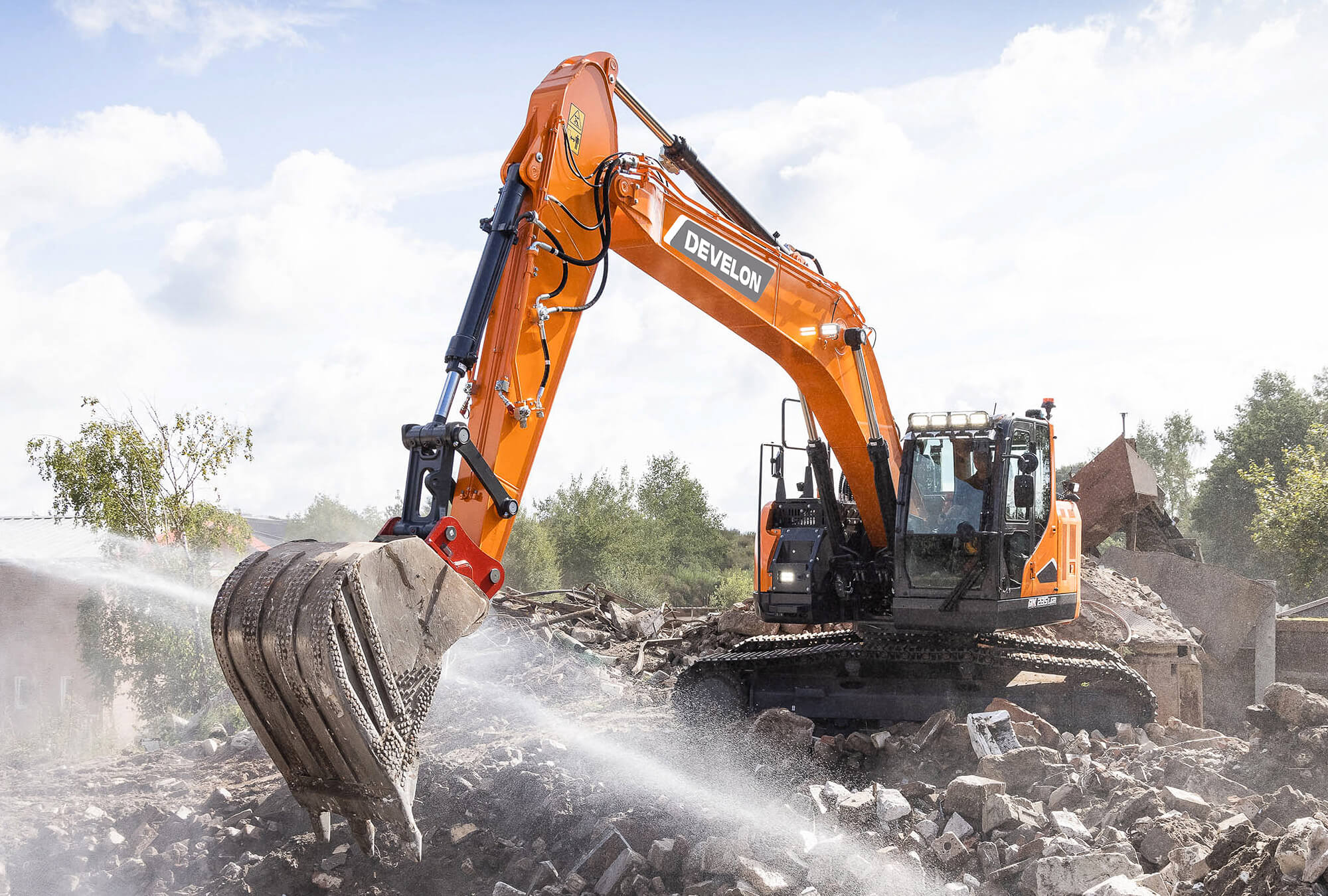Raupenbagger Develon DX235LCR-7