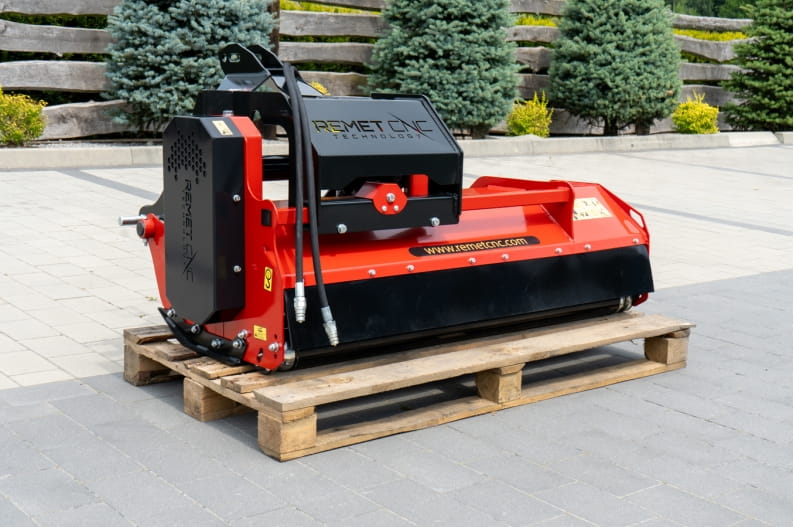 Remet CNC Schlegelmulcher FMS-P mit Seitenverschiebung