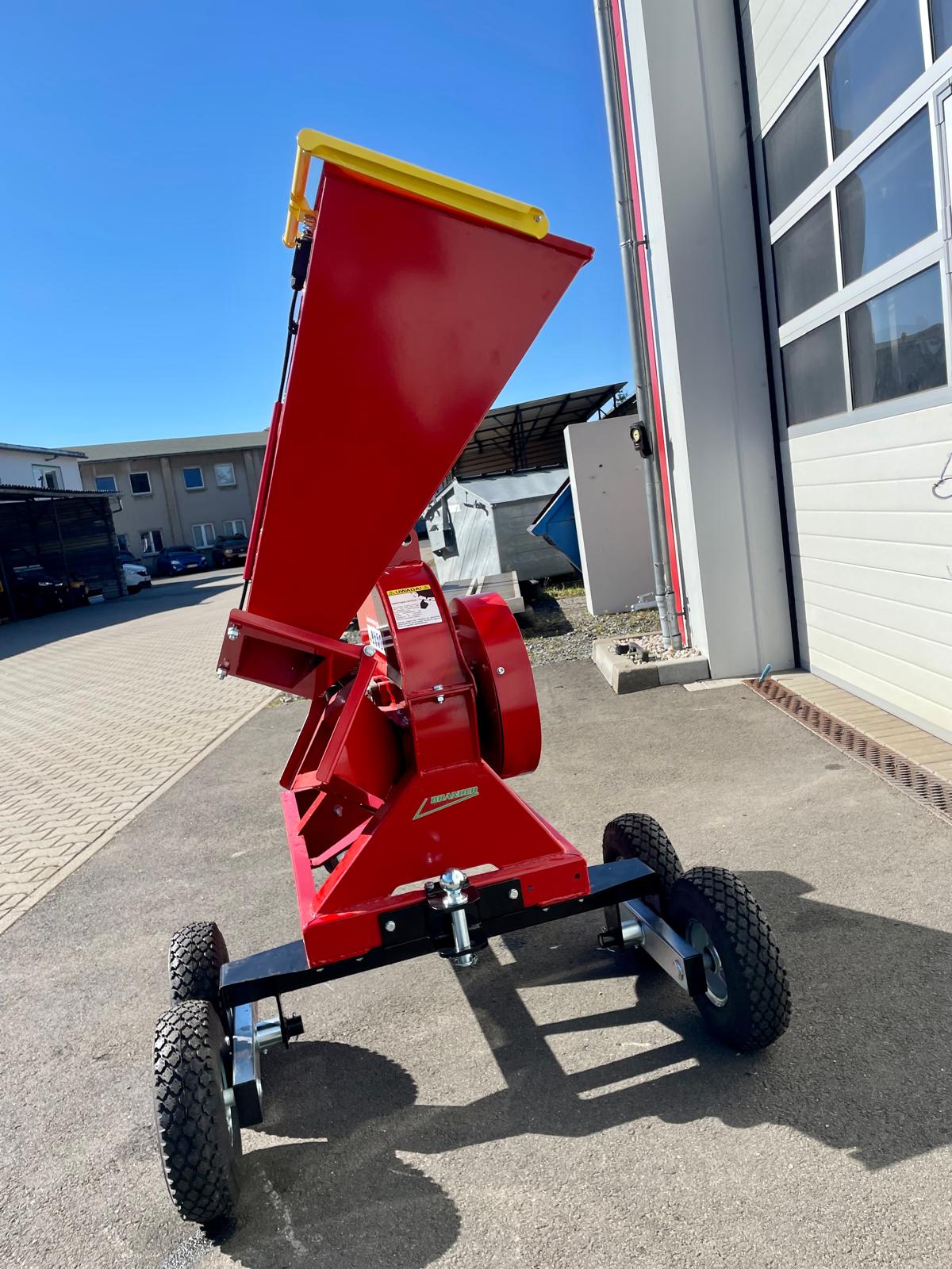 Remet RTS630 wood chipper, petrol engine, off-road – 100 mm disc chipper