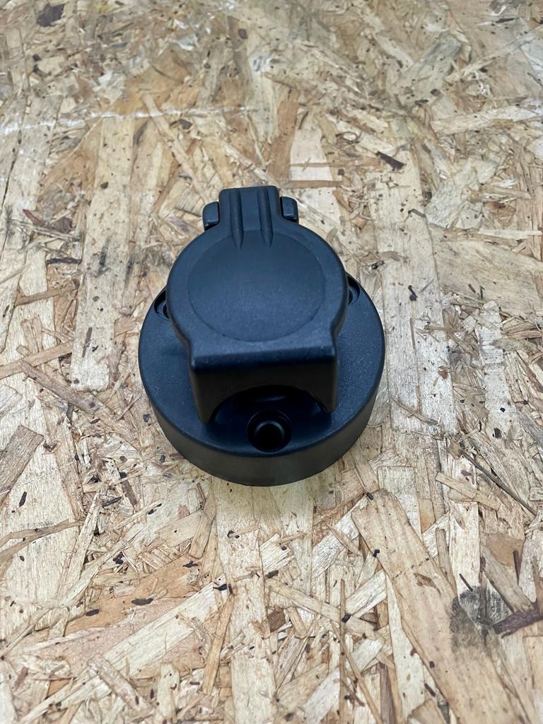 BL17913 Steckdose 3-polig / Schraubanschluss / 16A / 6-24V