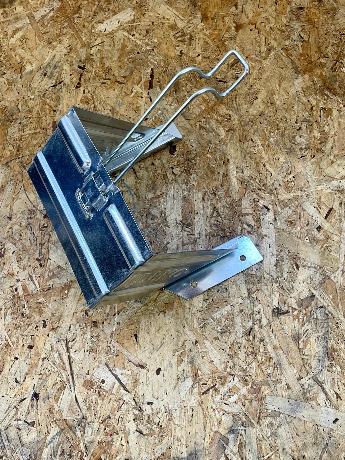 BL18993 AL-KO Halter für Unterlegkeile