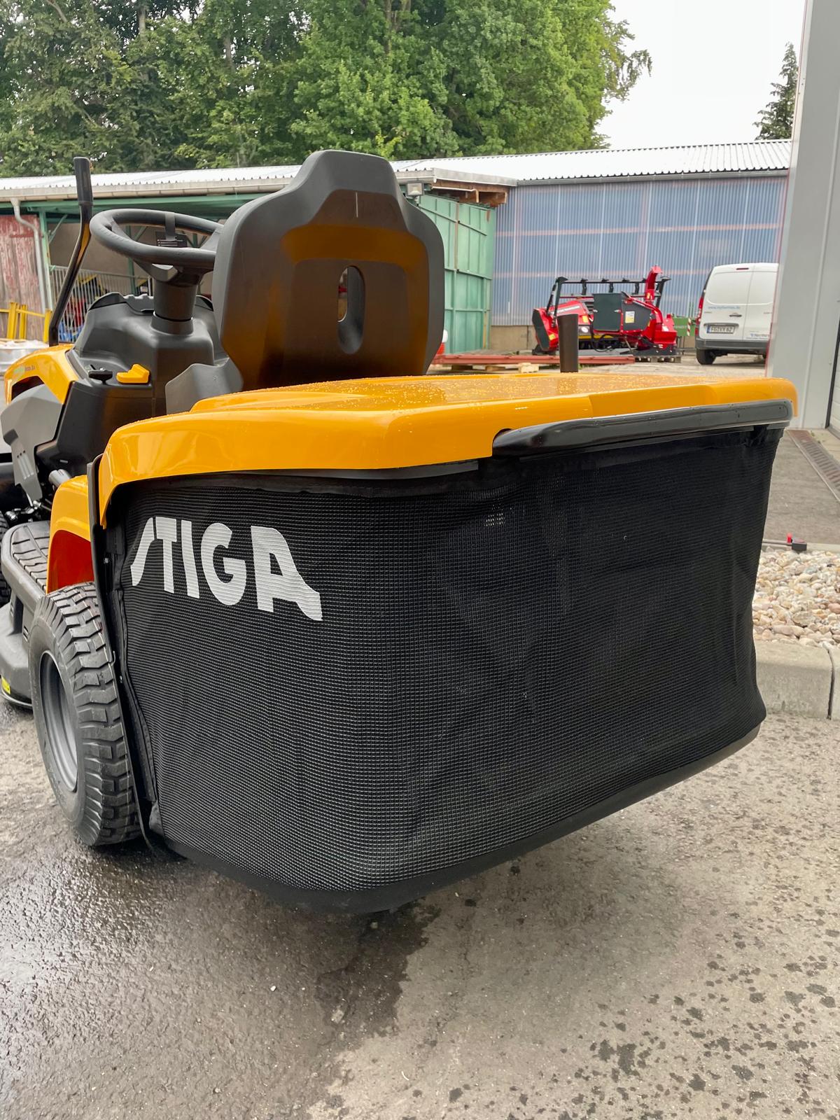 WINTERPAKET - Rasentraktor Stiga Estate 384 mit Schneeschild 107cm