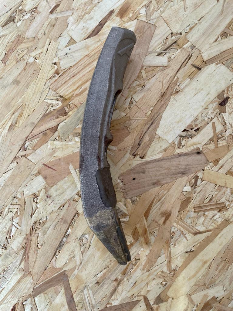 Bent vibratory harrow tines - Width 50mm - L.A. 35-60 mm - Ø 10