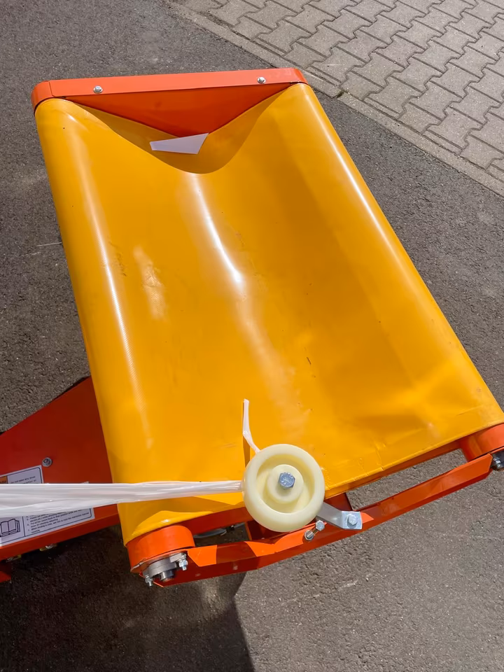Mini Ballenwickler für Rundballen 50–70 cm | 25 cm Folienbreite | 60 Ballen/h | CE-zertifiziert | Kompakter Rundballenwickler