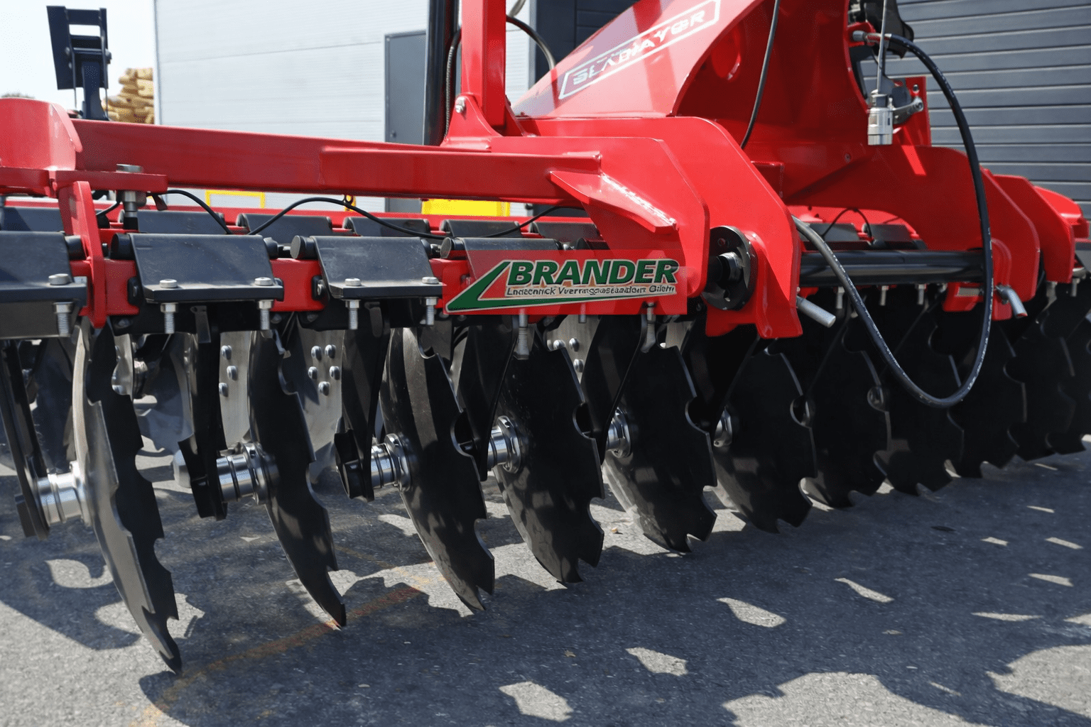 Scheibenegge 560 mm Scheiben – 2 Reihen, Hydropack, Walze | 85 cm Abstand