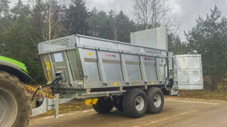 Cynkomet Miststreuer 14 t, 12,9 m³, S355-Aufbau, ADR-Achsen 100 mm