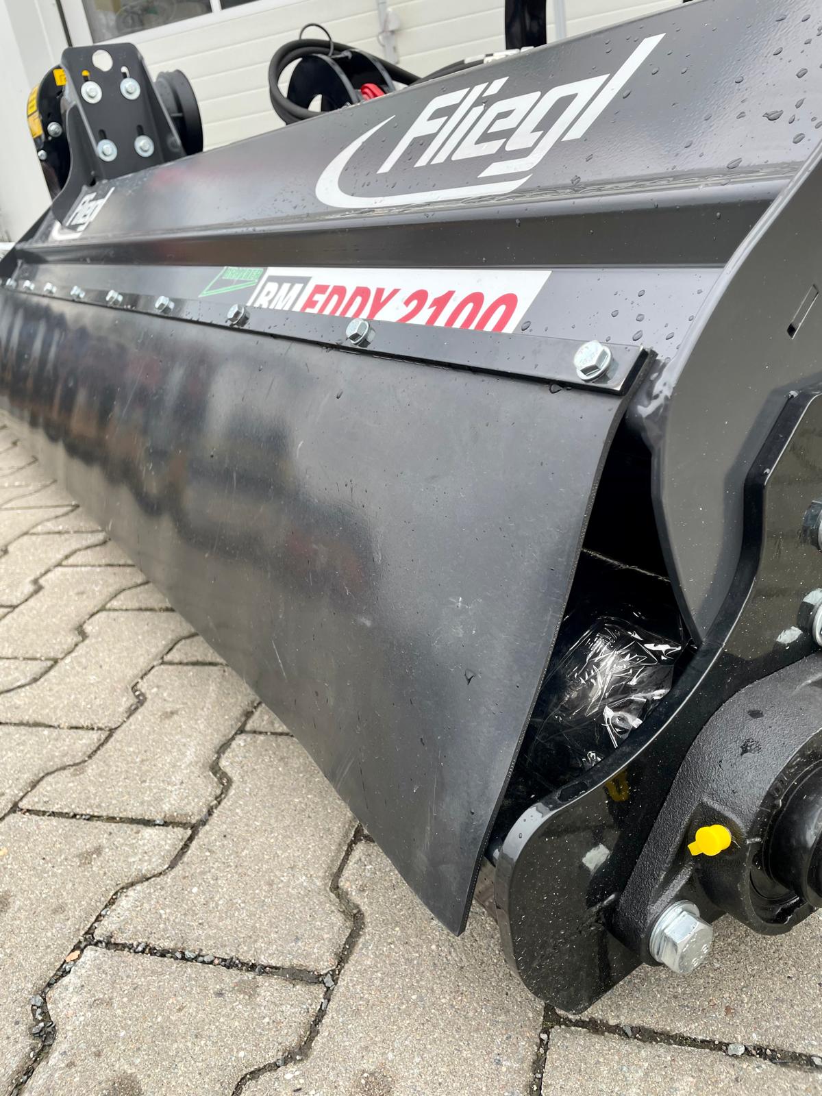 Fliegl Böschungsmulcher 2100 mm – Hydraulischer Mulcher mit Schwenkarm, Kat. 2, 540 U/min