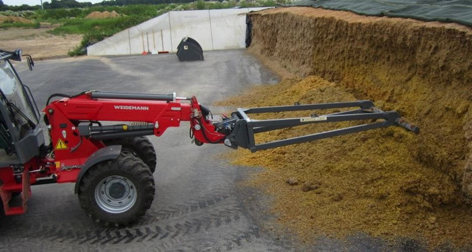 Bressel und Lade Silagerechen