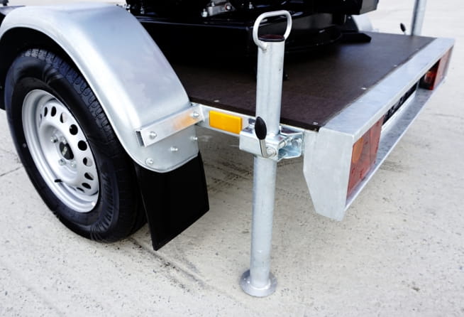 Remet RPS-120 Wood Chipper – 27 HP, 360° Rotating Head, 3 m Conveyor Belt & Trailer | Professional Petrol Chipper