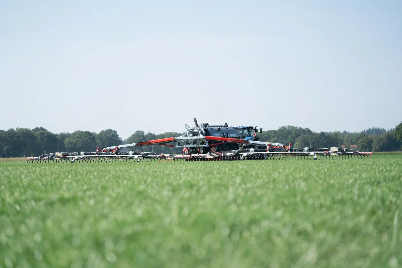 Agrarmaschine, Pflug, Tractor-rahmen, Geländefeld, Großes Feldgerät