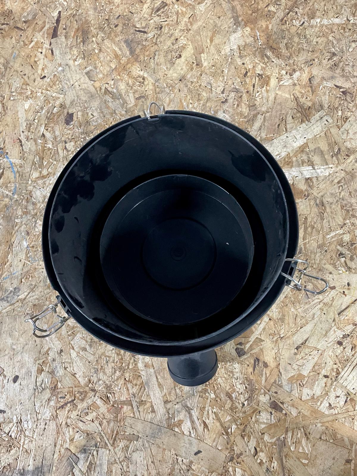 Schäffer air filter cover - 8082-007-021