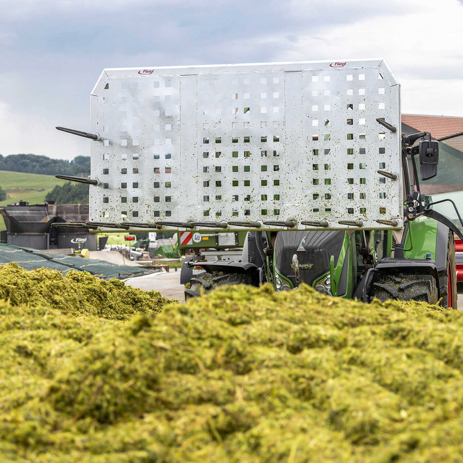 Fliegl Siliergabel Profi-Plus – verzinkt, Rad- & Teleskopladeraufnahme, schwere Ausführung
