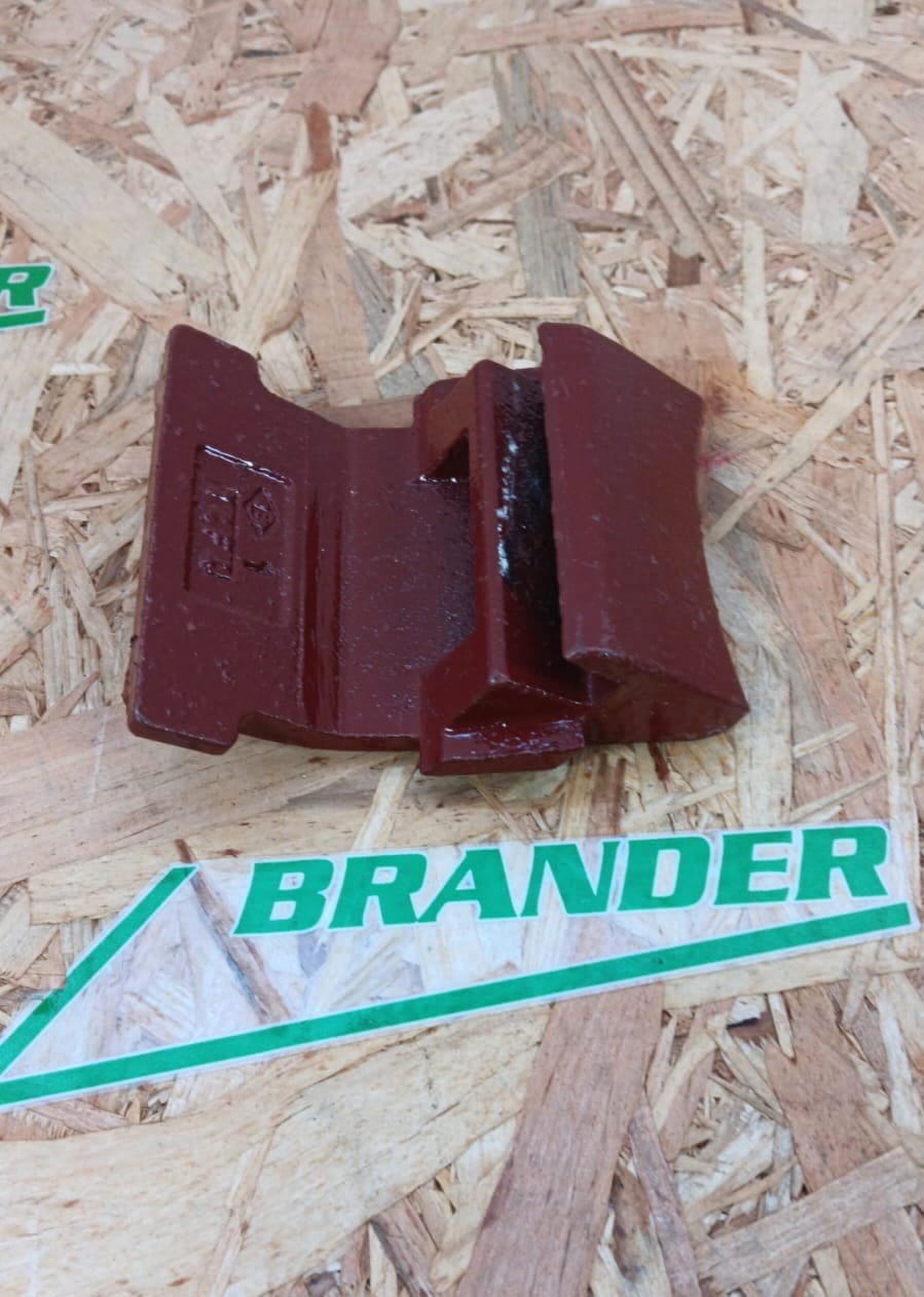 Kuhn Verschleißplatte - K6800671