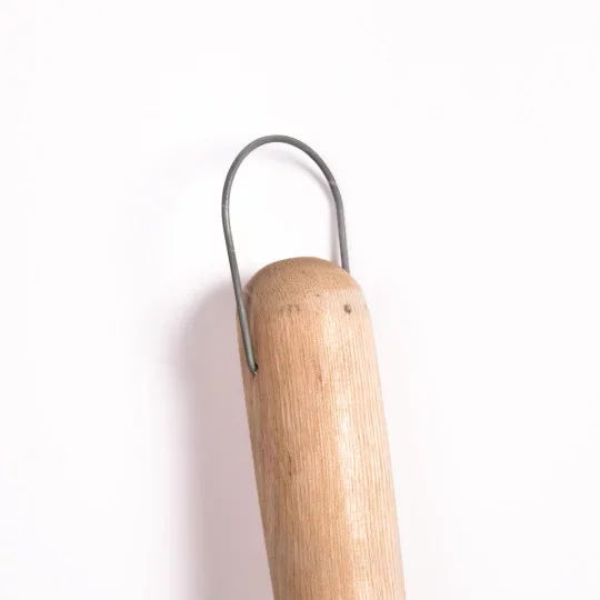 Fourche courbe à 5 dents – largeur de travail de 21 cm avec manche en bois de 135 cm en acier trempé
