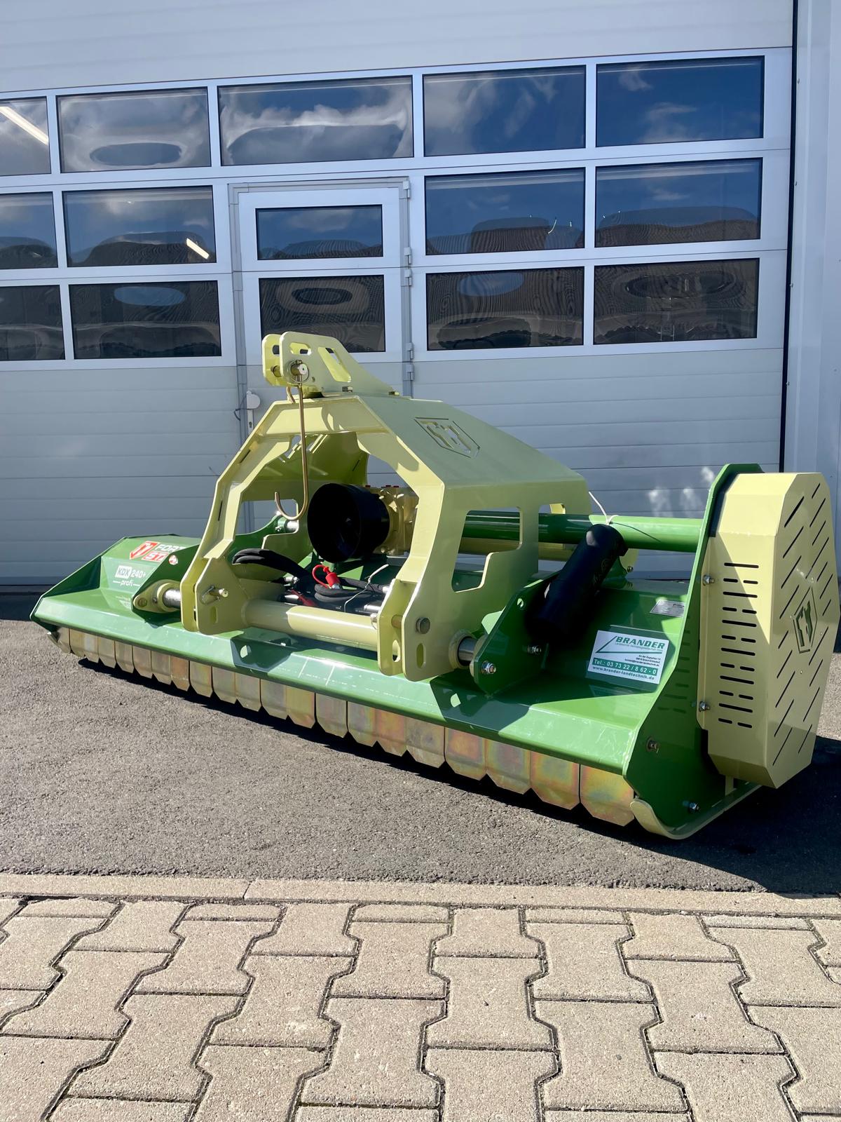 Stark Mulcher KDX 240 Profi + mit hydraulischer Seitenverstellung