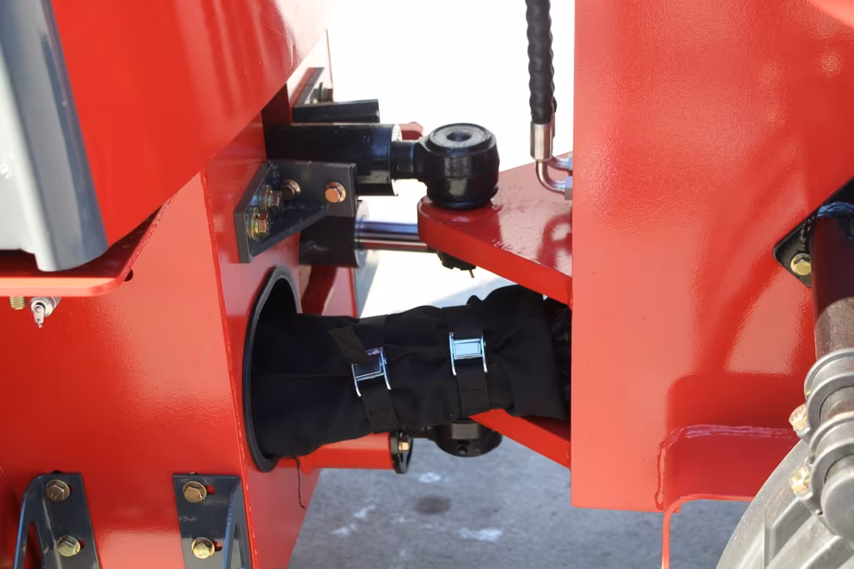 Elektro Radlader – 1000 kg Hubkraft optional mit Kabine und Lithium 240Ah