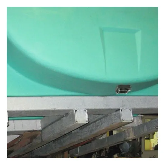 Duraplas liquid fertilizer transport tank 3000 L with residual emptying – PE transport tank RAL 6027