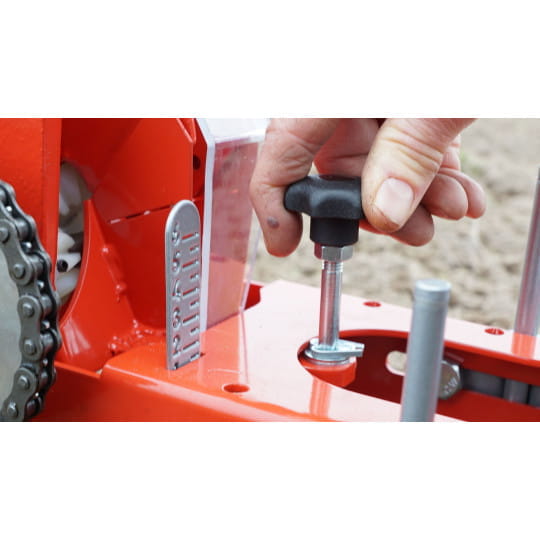 Manuelle Sämaschine Dynamic von EBRA – Präzisionssämaschine für den professionellen Gemüsebau