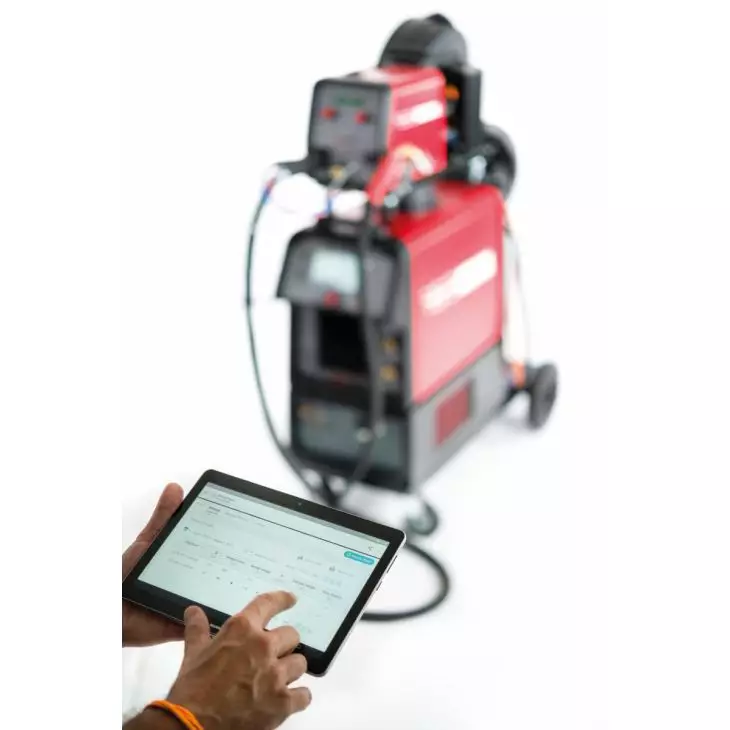 ELMAG Cebora Multiprozess-Schweißanlage 10-520A, Touchscreen