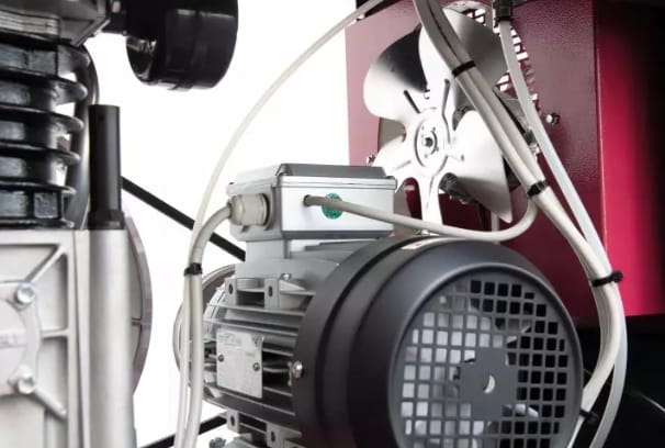 ELMAG Profi-Line SILENT Kompressor – 450 l/min, 15 bar, 200 L