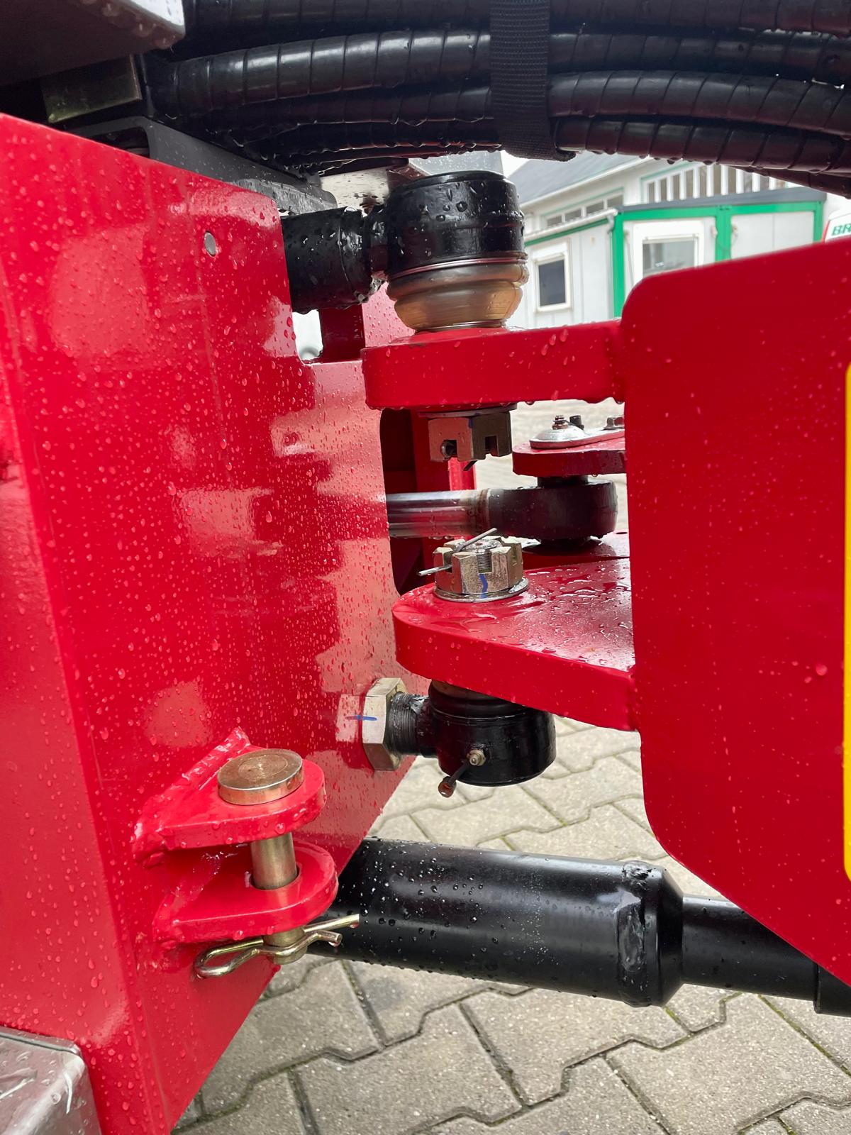 Telescopic wheel loader with cab & Kubota engine – 1200 kg rated load | Professional skid steer loader