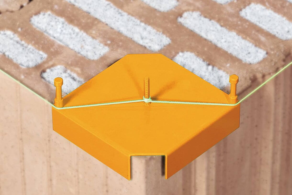 Probst lacing aid for the precise alignment of guide lines in landscaping and building construction