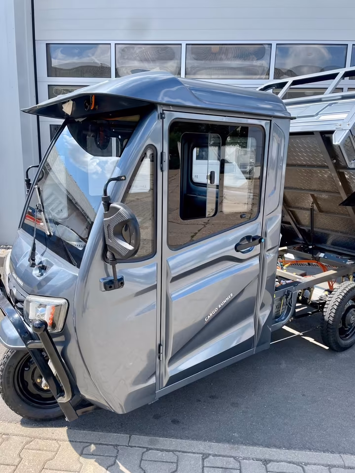 Scooter électrique Cargo Runner MEGA – batterie 80 Ah, chauffage auxiliaire diesel, 42 km/h