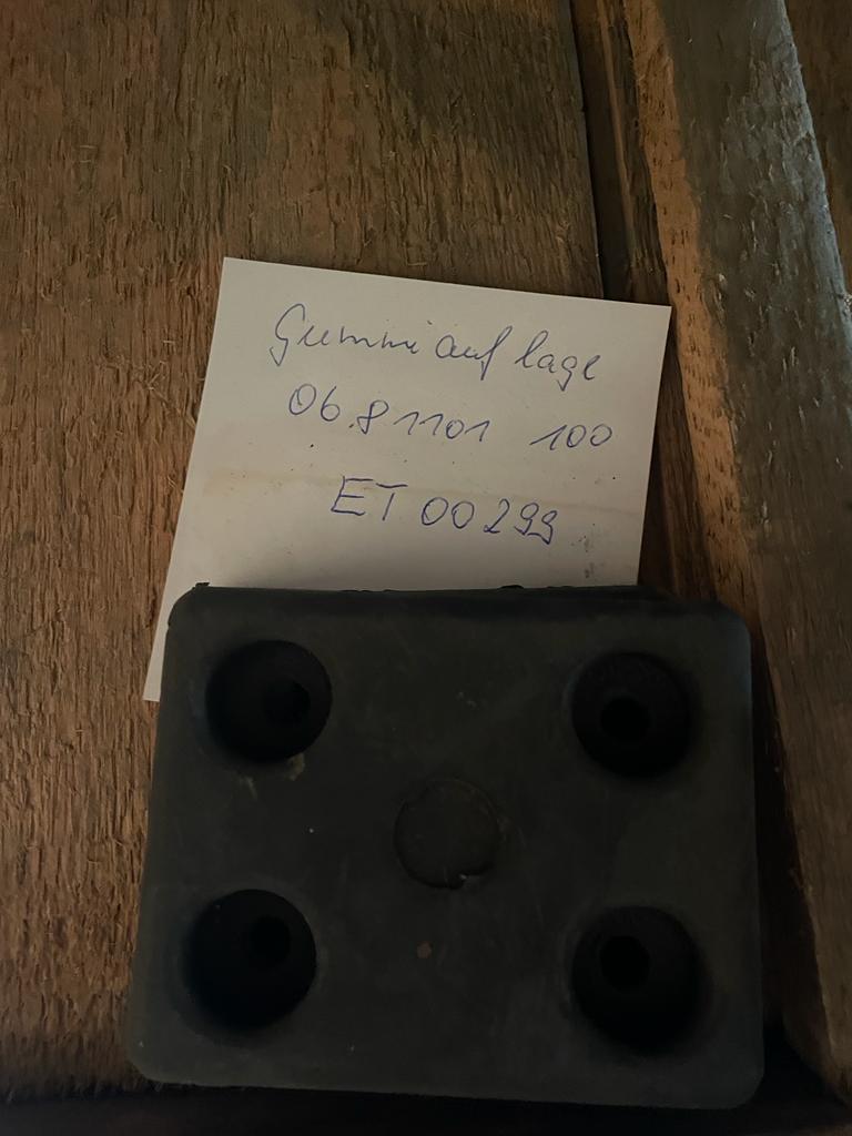 GUMMIAUFLAGE W50/L60 06 81101 100 ET00299 GUMMIAUFLAGE W50/L60 06 81101 100