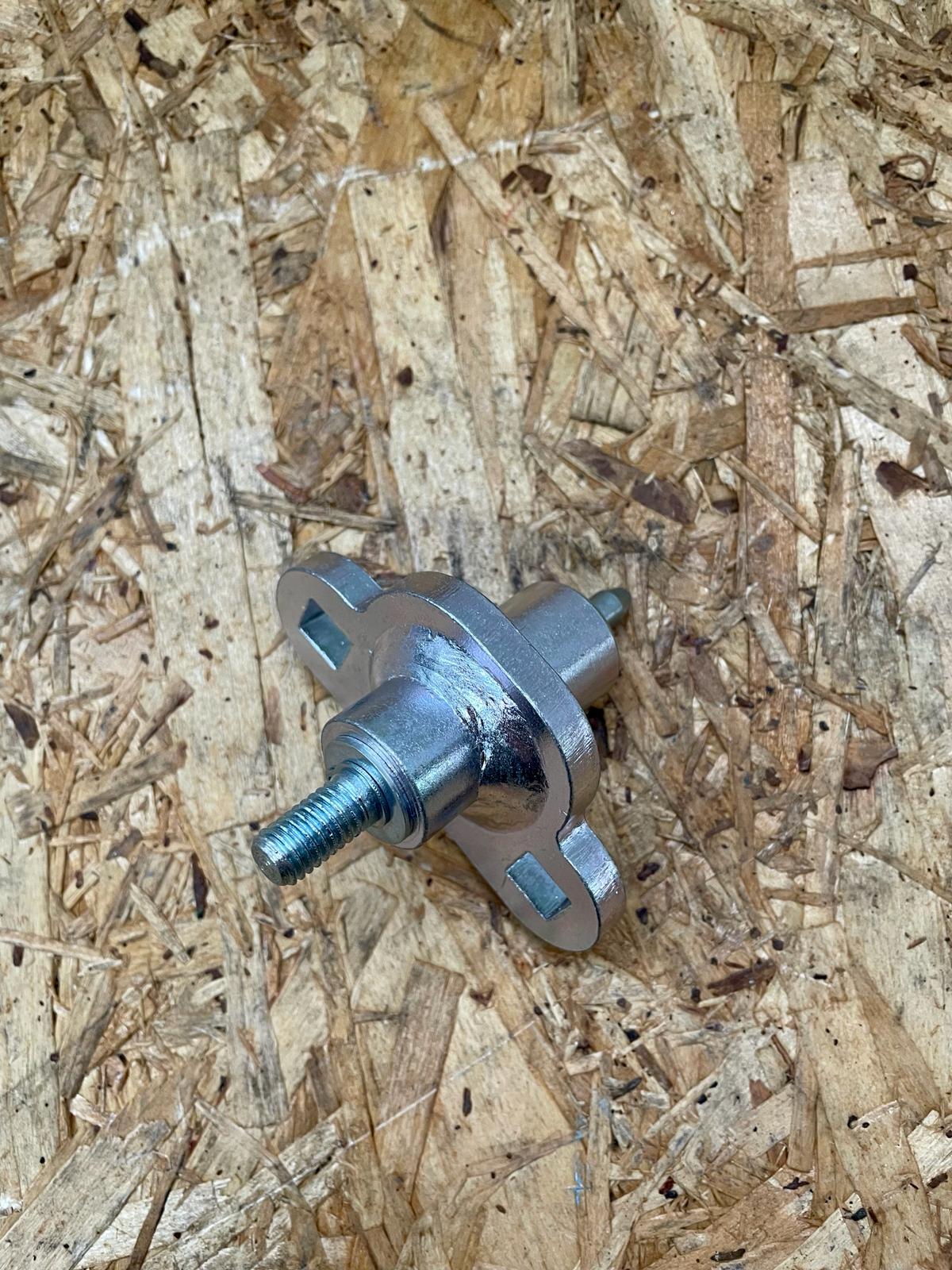 E035620 Kverneland Federriegel - AC85821661