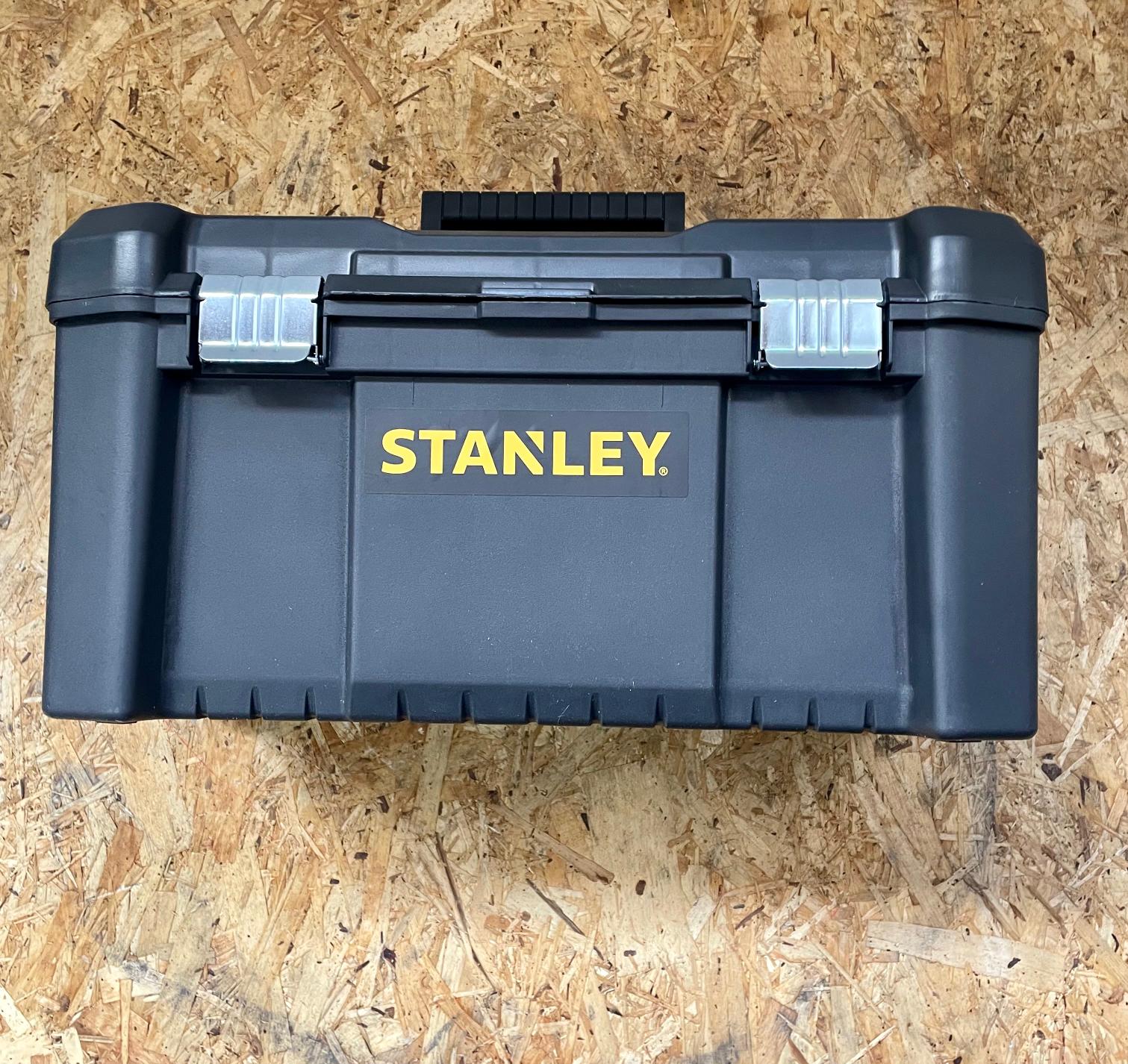 BL18335 STANLEY Essential Kunststoffbox 26"