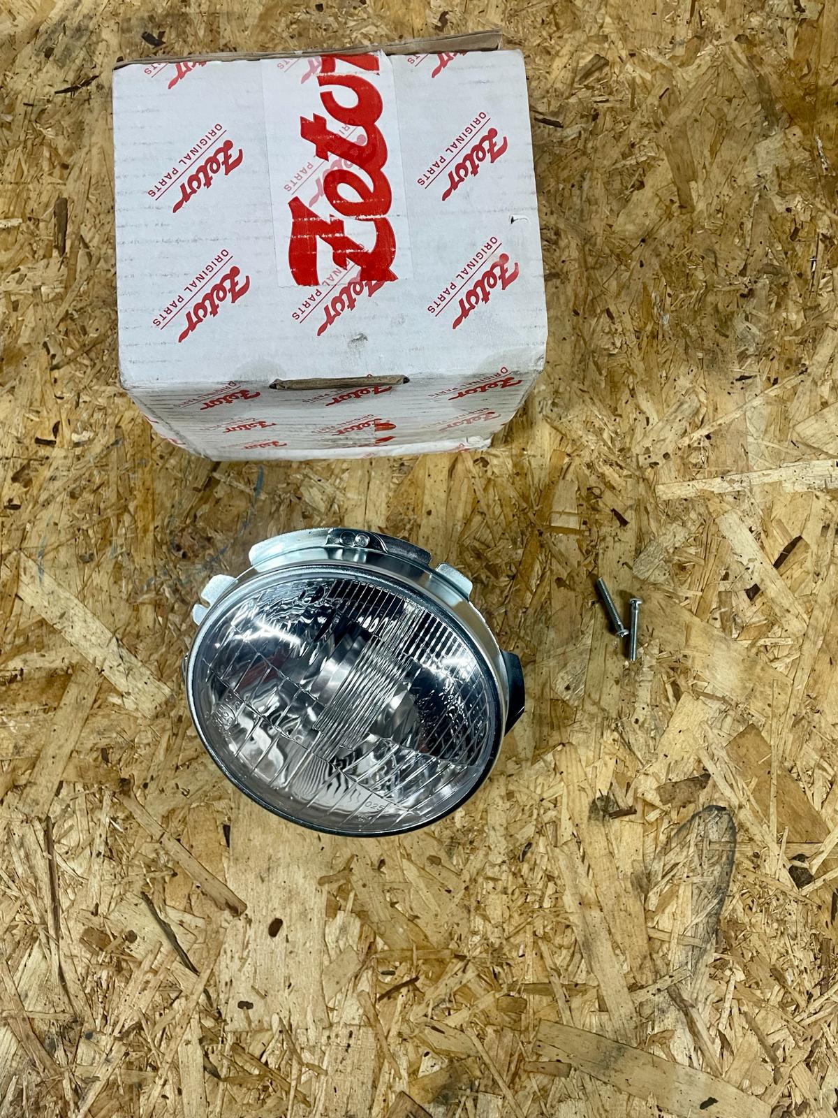 ET04647 Zetor UR1 Scheinwerfer rechts - 59115717