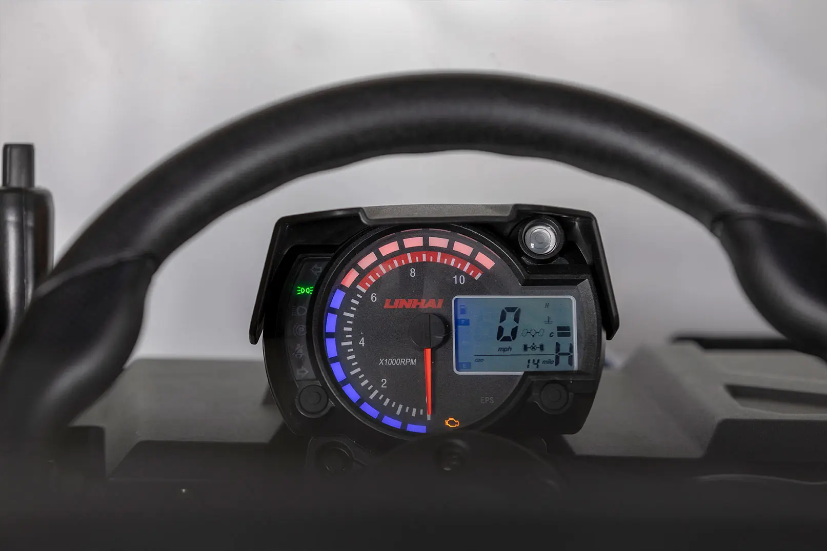 T-Boss 570 – Puissant UTV 500 cm3 avec 4 roues motrices et une vitesse de pointe de 60 km/h | Véhicule utilitaire professionnel