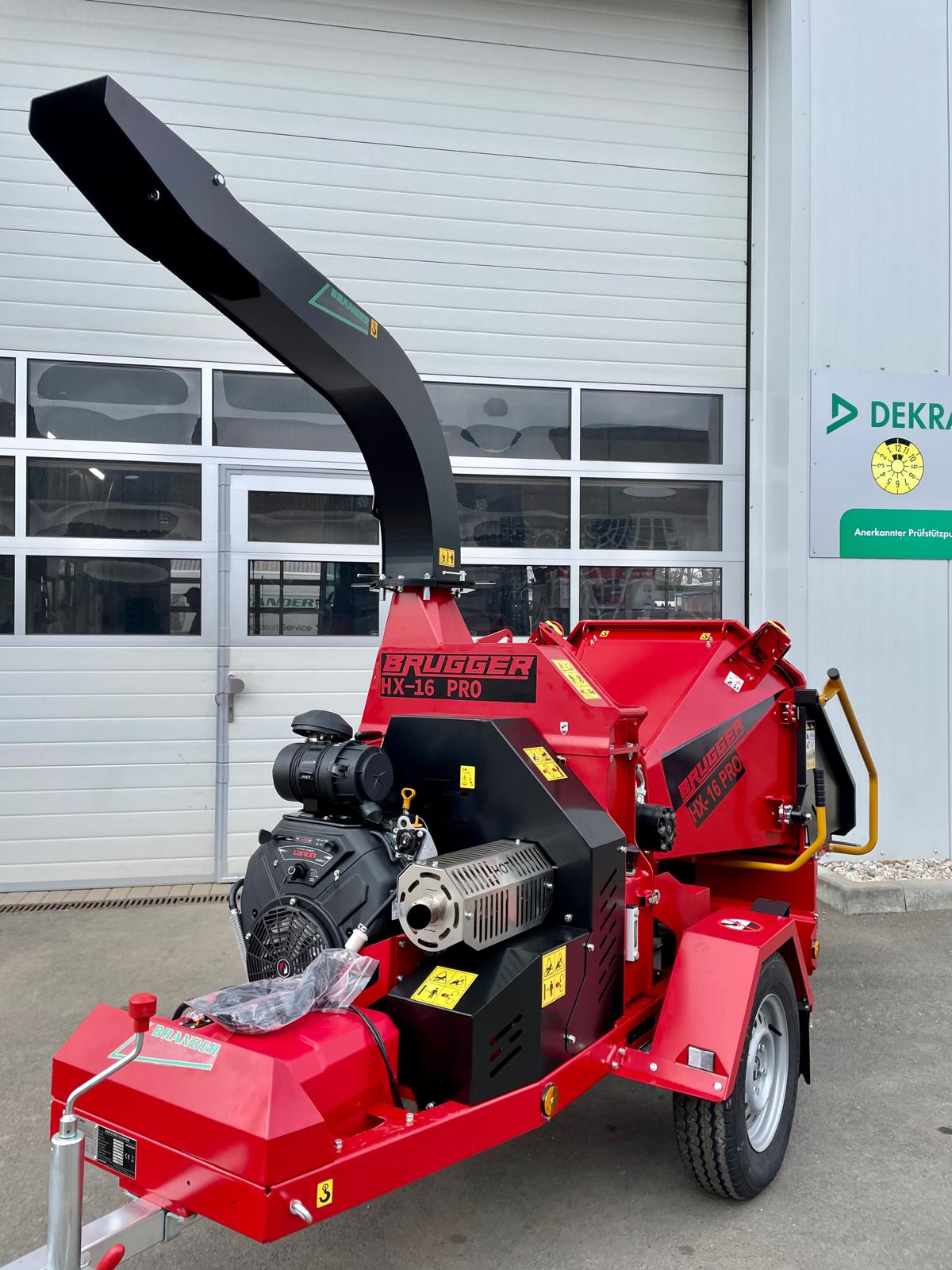 BRUGGER Holzhäcksler HX16 Pro Benzinmotor - mit Straßenzulassung