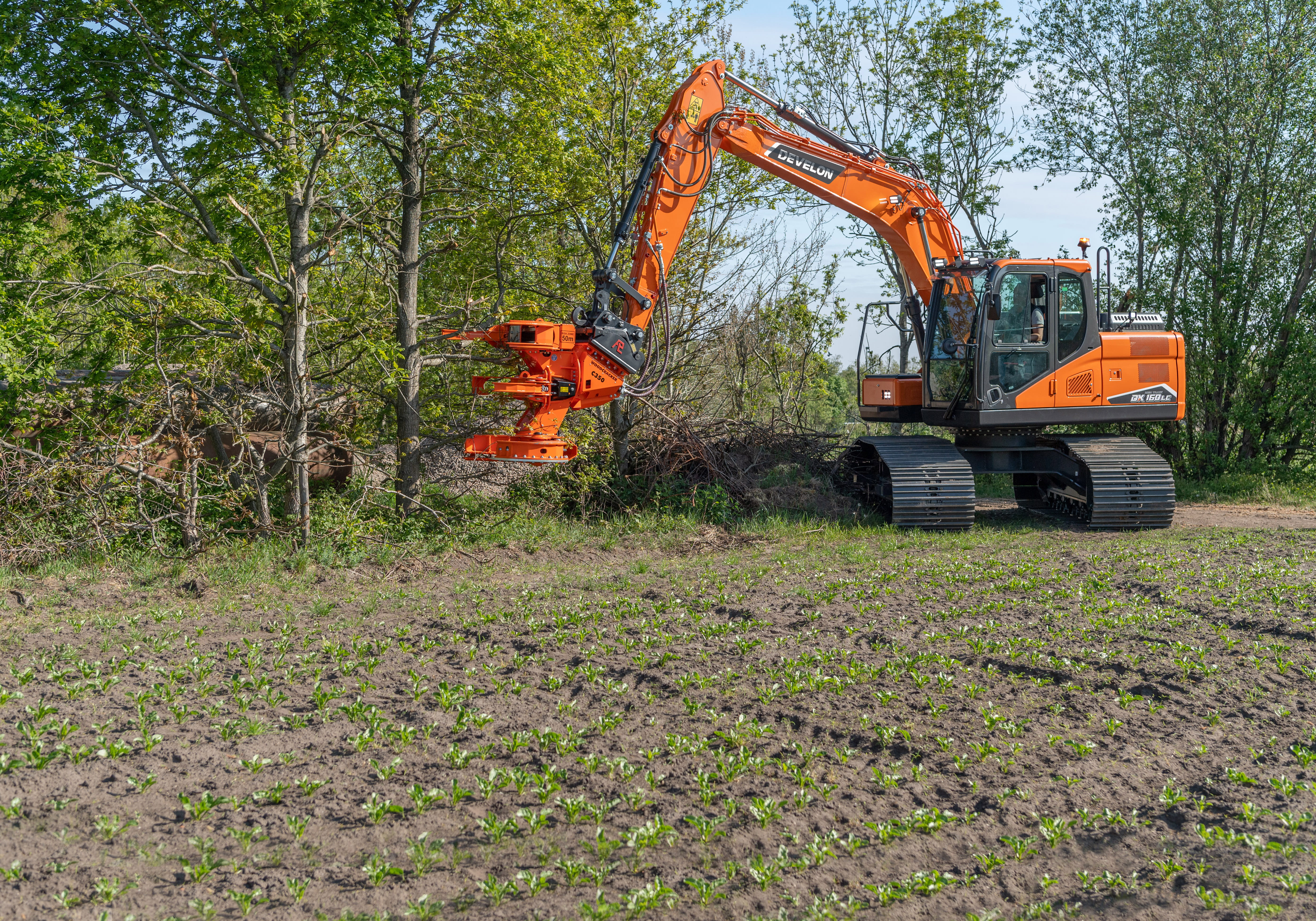 Raupenbagger Develon DX160LC-7-HT