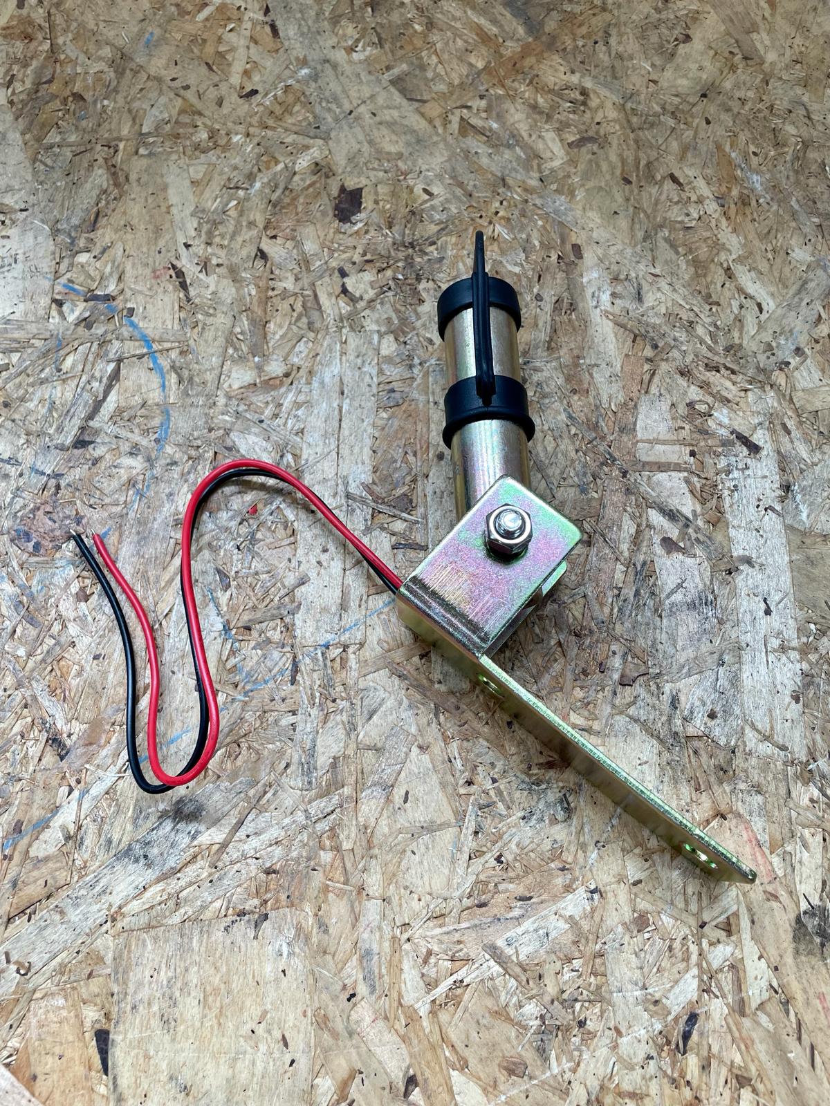 BL18974 Aufsteckrohr Rundumleuchte klappbar für ISO 4148/4165