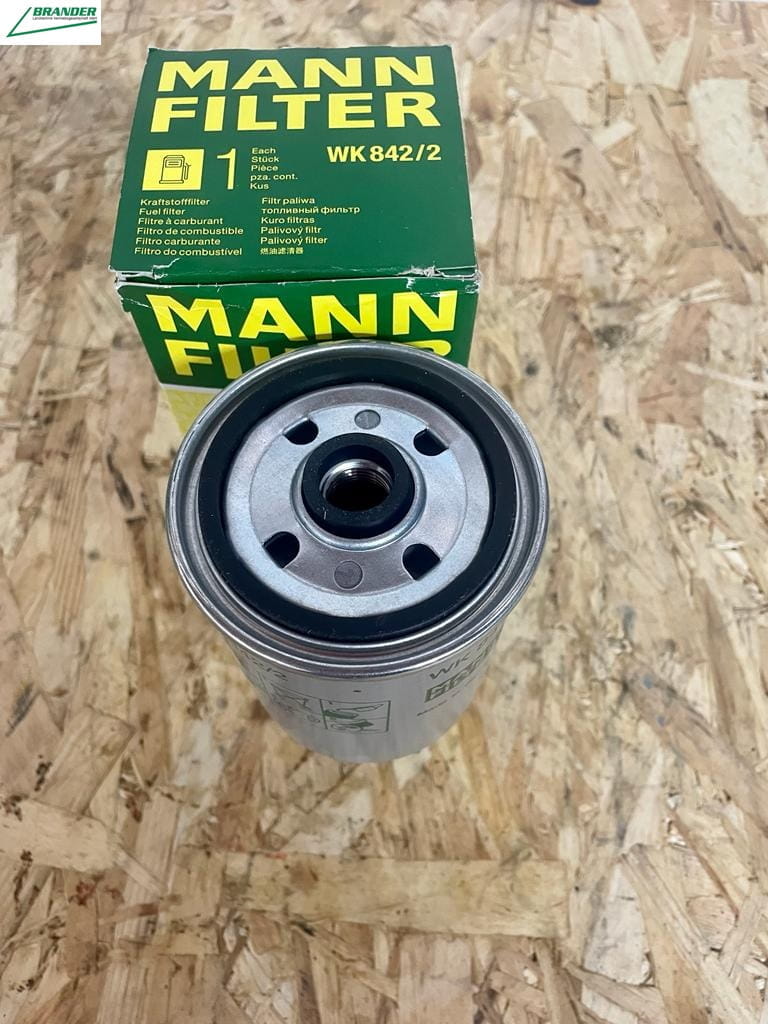 BLWK8422 Mann Filter WK 842/2 Kraftstofffilter SpinOn