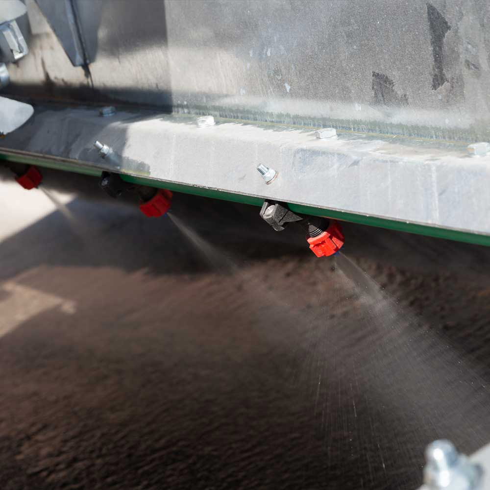 AUFPREIS Sprüheinrichtung mit 300 l Tank für Kehrmaschine 2300 mm