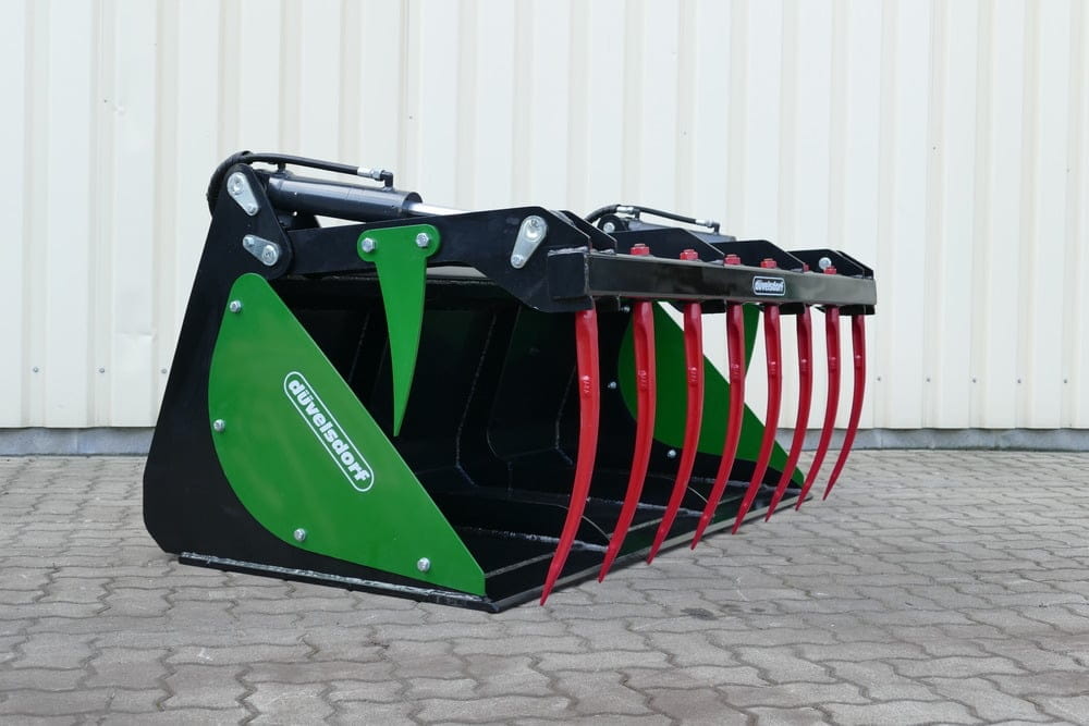 Düvelsdorf Stalldungschaufel -  Euroaufnahme