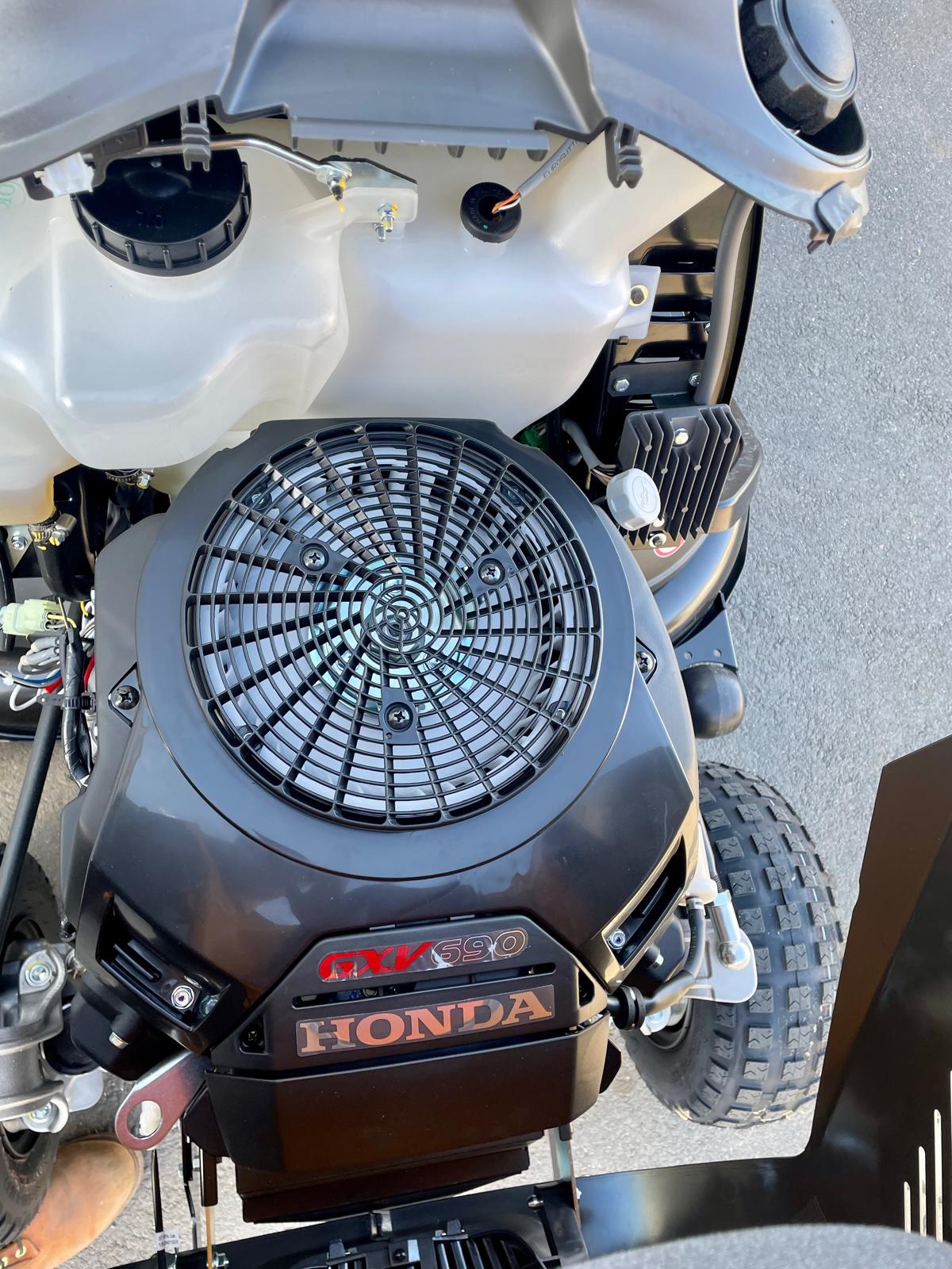STIGA Estate 9122 WX Allrad Rasentraktor – 122 cm – 24,4 PS Honda GXV 690 – 4WD Hydrostat