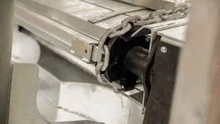 Cynkomet Miststreuer 14 t, S355-Aufbau, hydraulischer Kratzboden