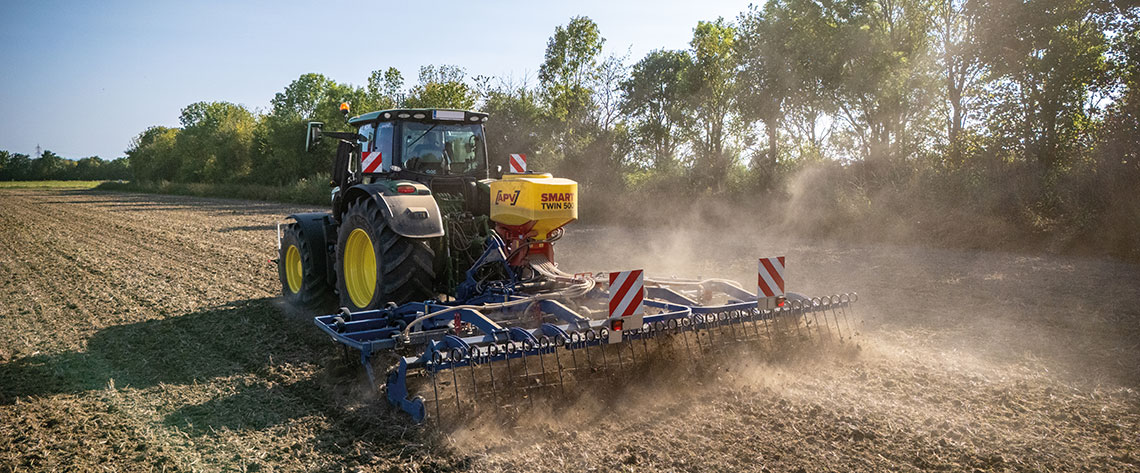 Tractor, Ackerbau, Bodenbearbeitung, Anbaugerät, Pflugloser