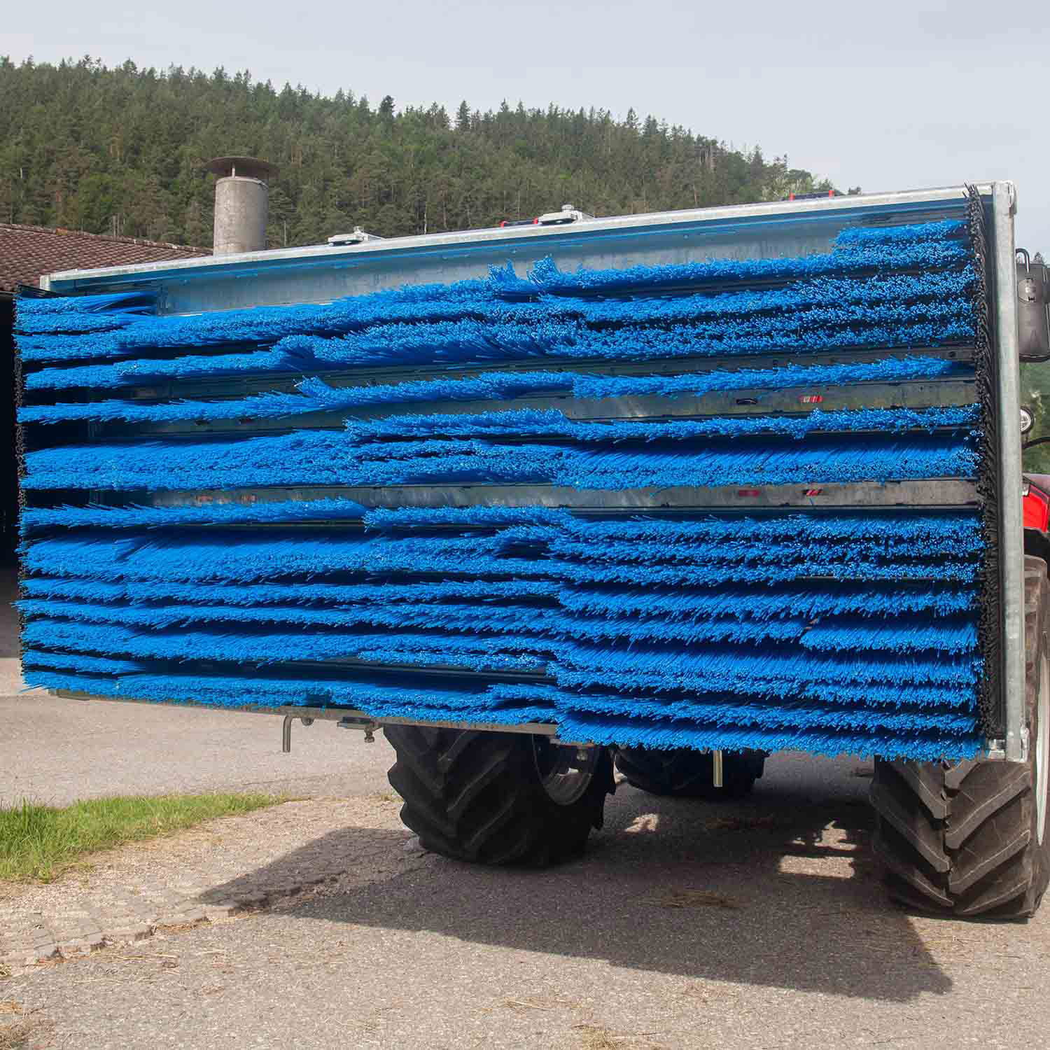 Fliegl Kehrbesen 22 Reihen | verzinkt | Stapler- & Euronormaufnahme | Profi-Kehrsystem