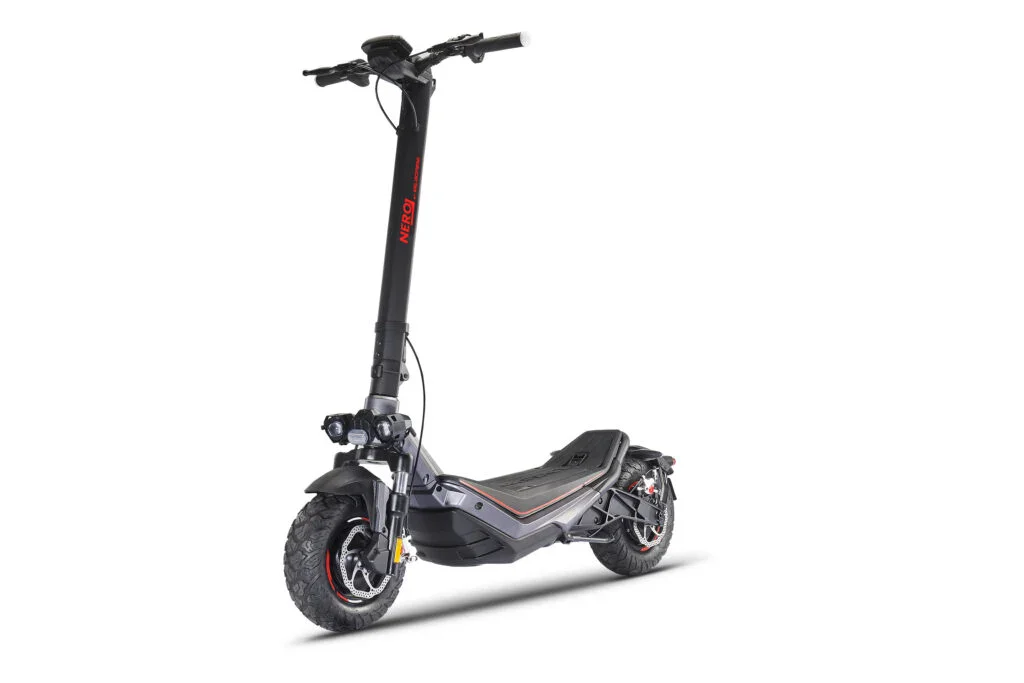 Electric Scooter One-X 1000W Dual Motor 60V, 60km Range - Foldable