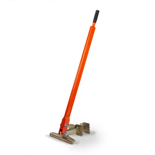 Arracher les arbustes et les arbres renforcé – outil professionnel pour déraciner les arbustes et les arbres aux racines profondes.