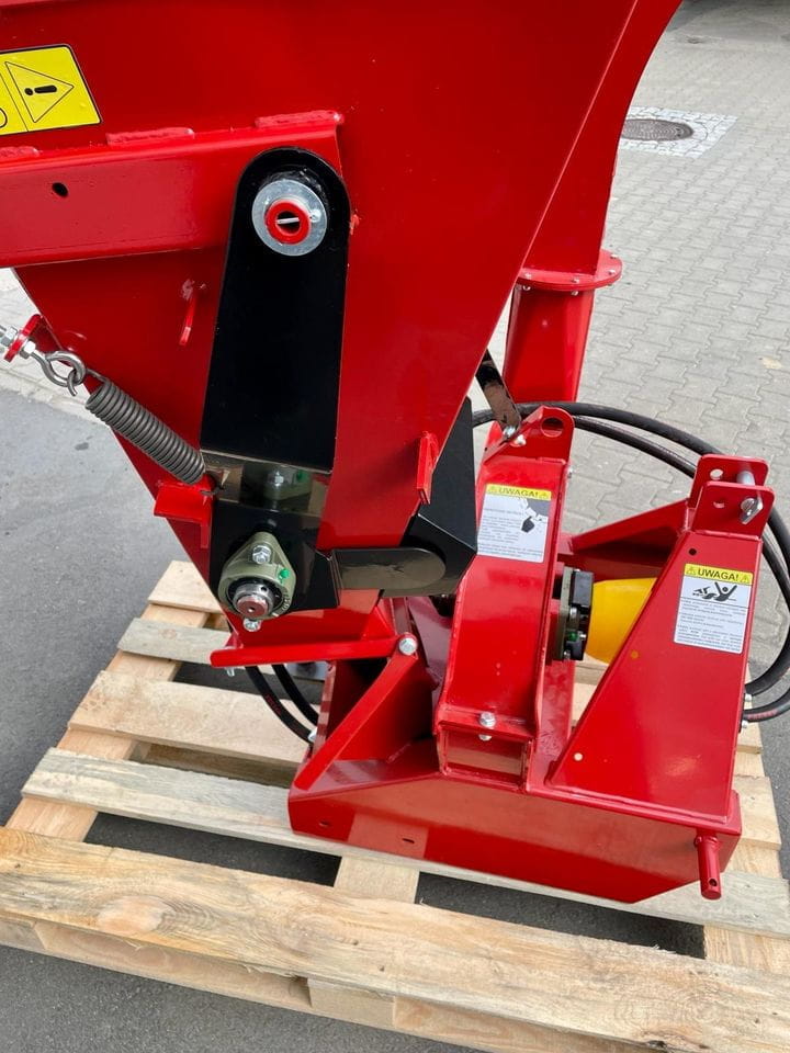 Remet CNC wood chipper RT630R - with hydraulic feed