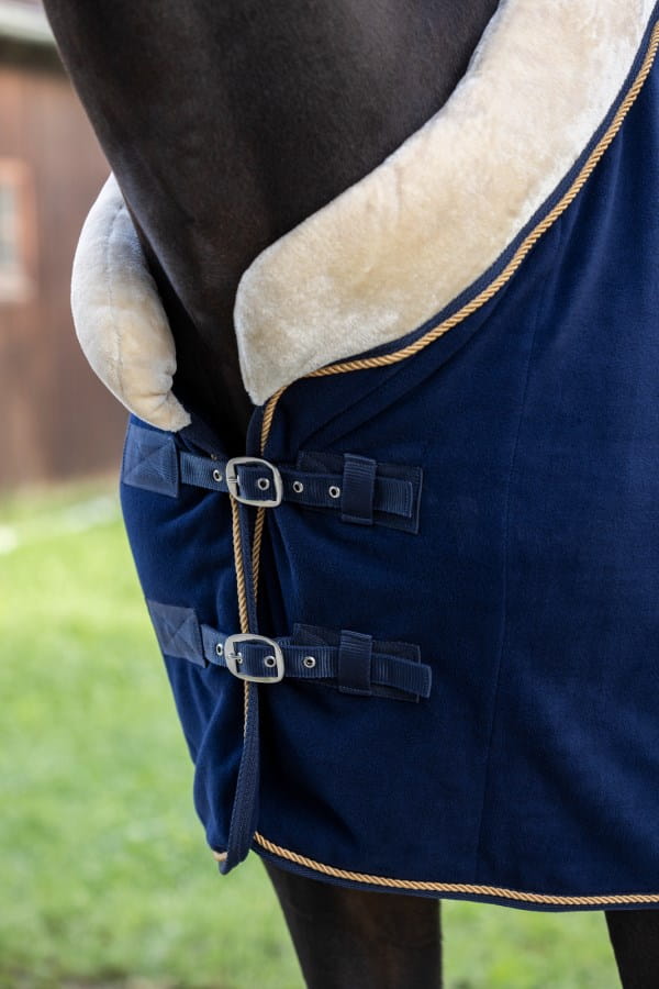 RugBe Royal fleece blanket | super lightweight transport and sweat blanket