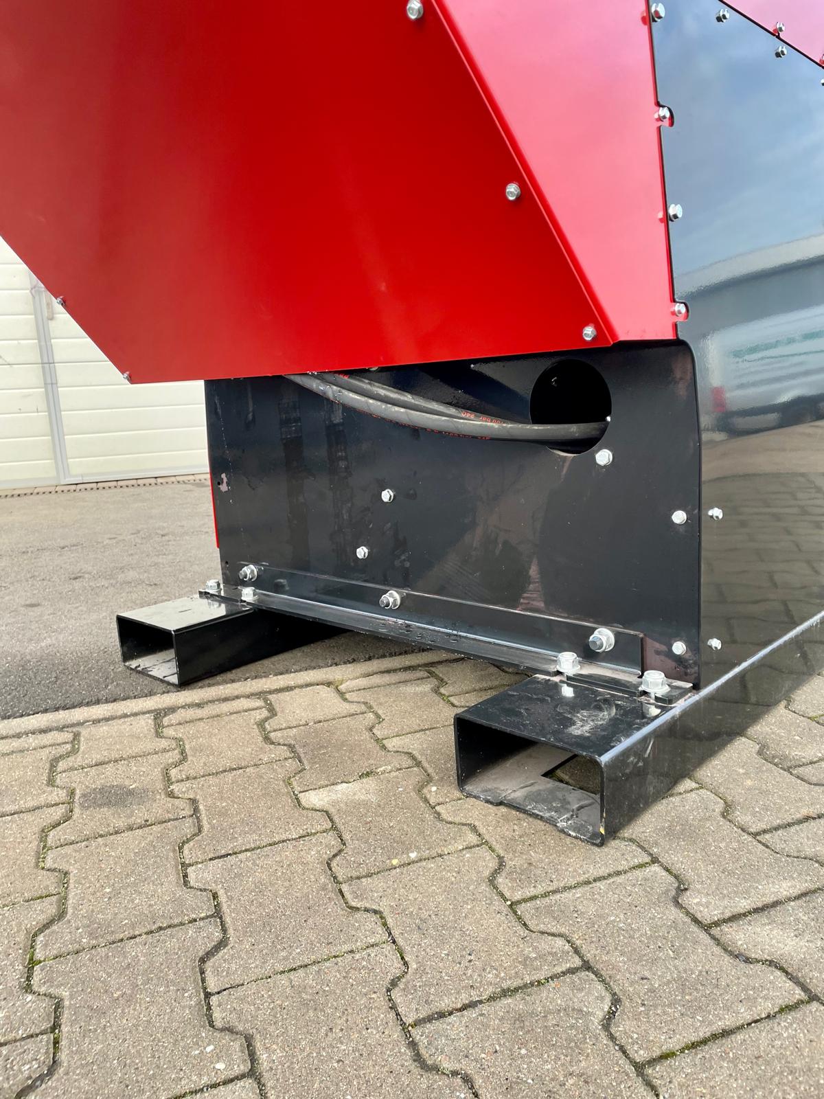 Remet CNC Holzhacker Woodpecker RP300 – Schneidespalter mit PTO-Antrieb & Förderband 3M