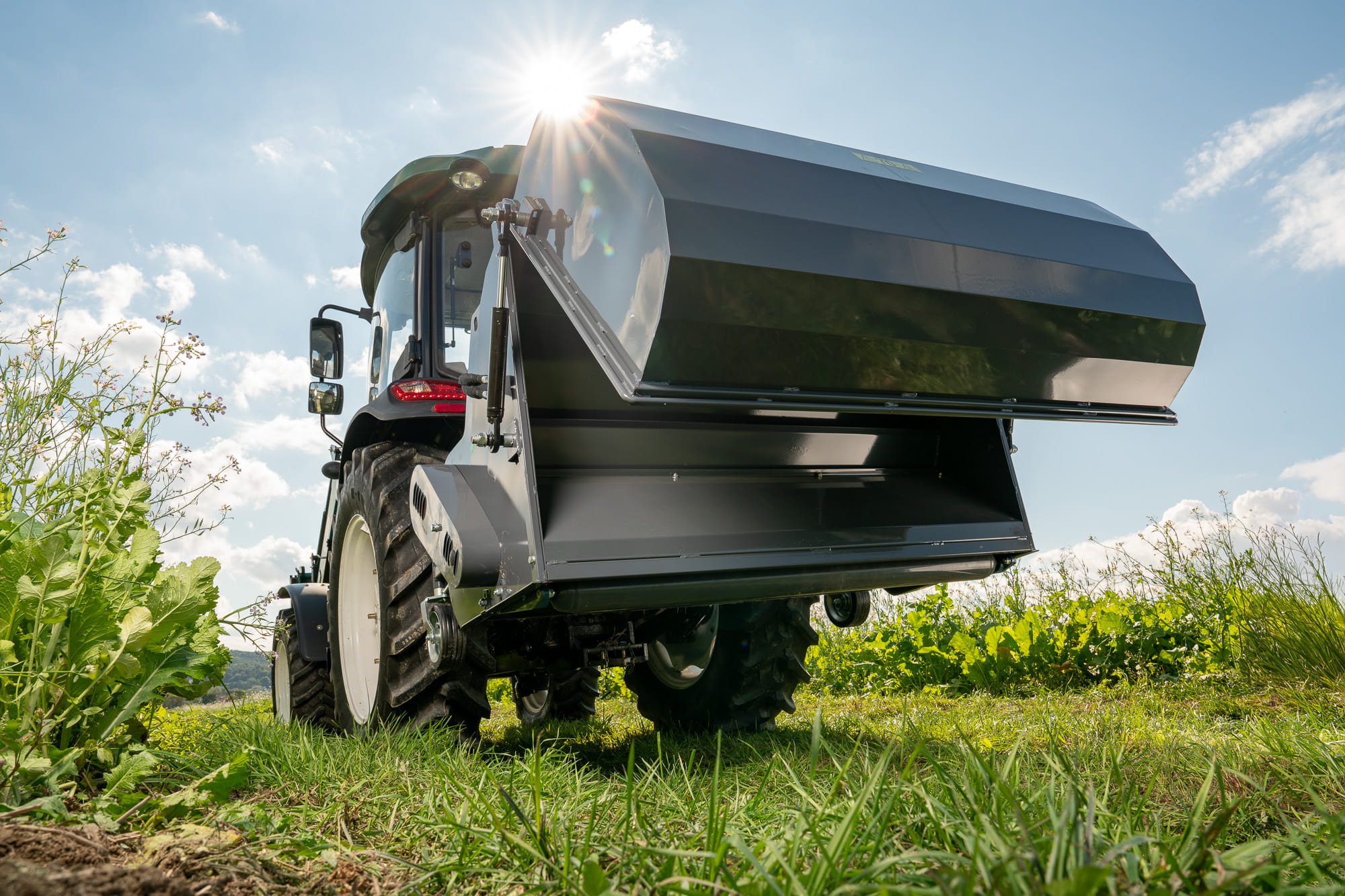 mulcher-mit-sammelbehaelter-nero-SHB-160-low-res-002