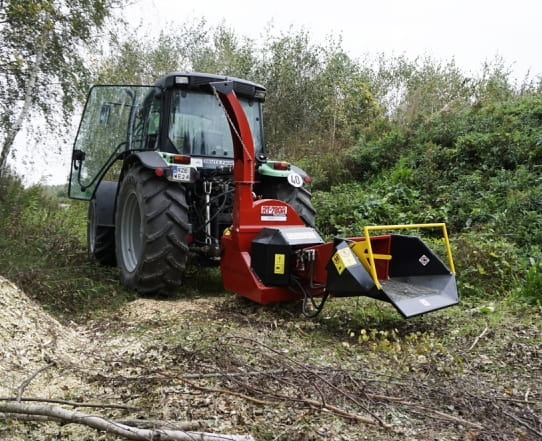 Remet RT720RH Wood Chipper – Professional disc chipper with its own hydraulics for wood up to 17 cm